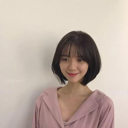 威海短头发的网红是谁,揭秘网红界的短发魅力代表”