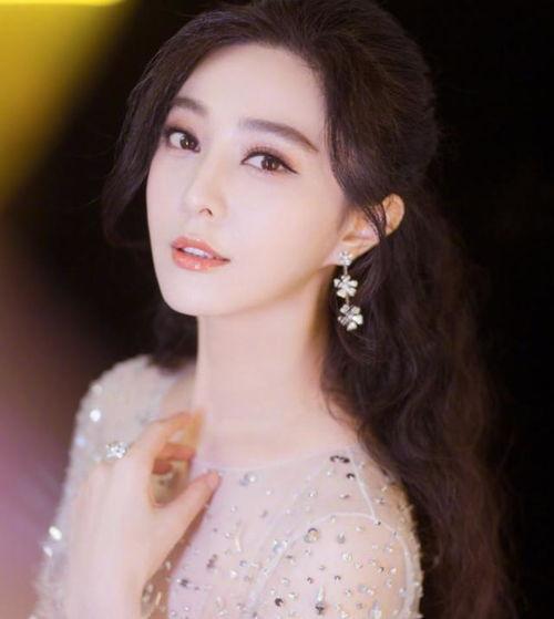 漂亮明星的照片,揭秘明星风采瞬间